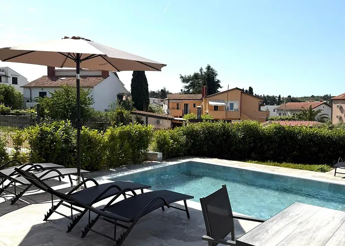 Villa Beautiful In Porec! *