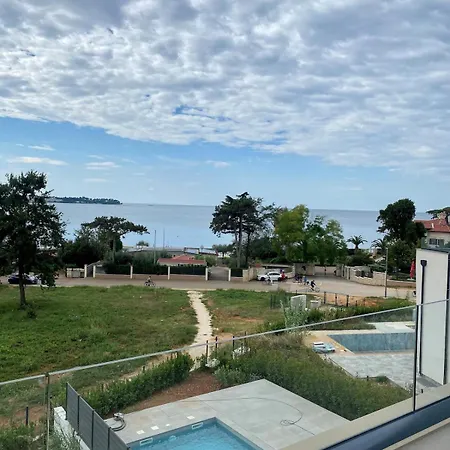 ヴィラ Beautiful In Porec!