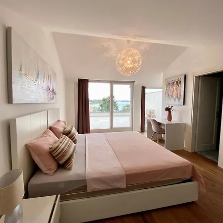 Beautiful In Porec! ヴィラ *