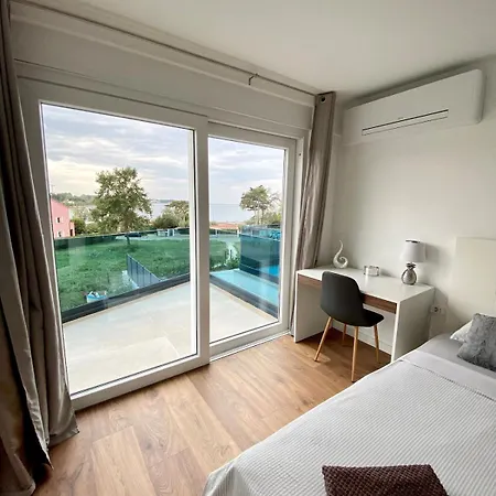 ヴィラ Beautiful In Porec! ポレッチ